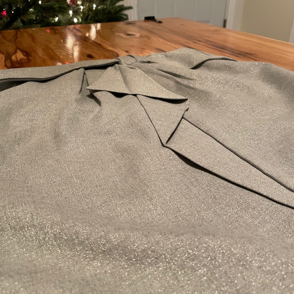 Silver Banana Republic Skirt - Picture 3 of 8